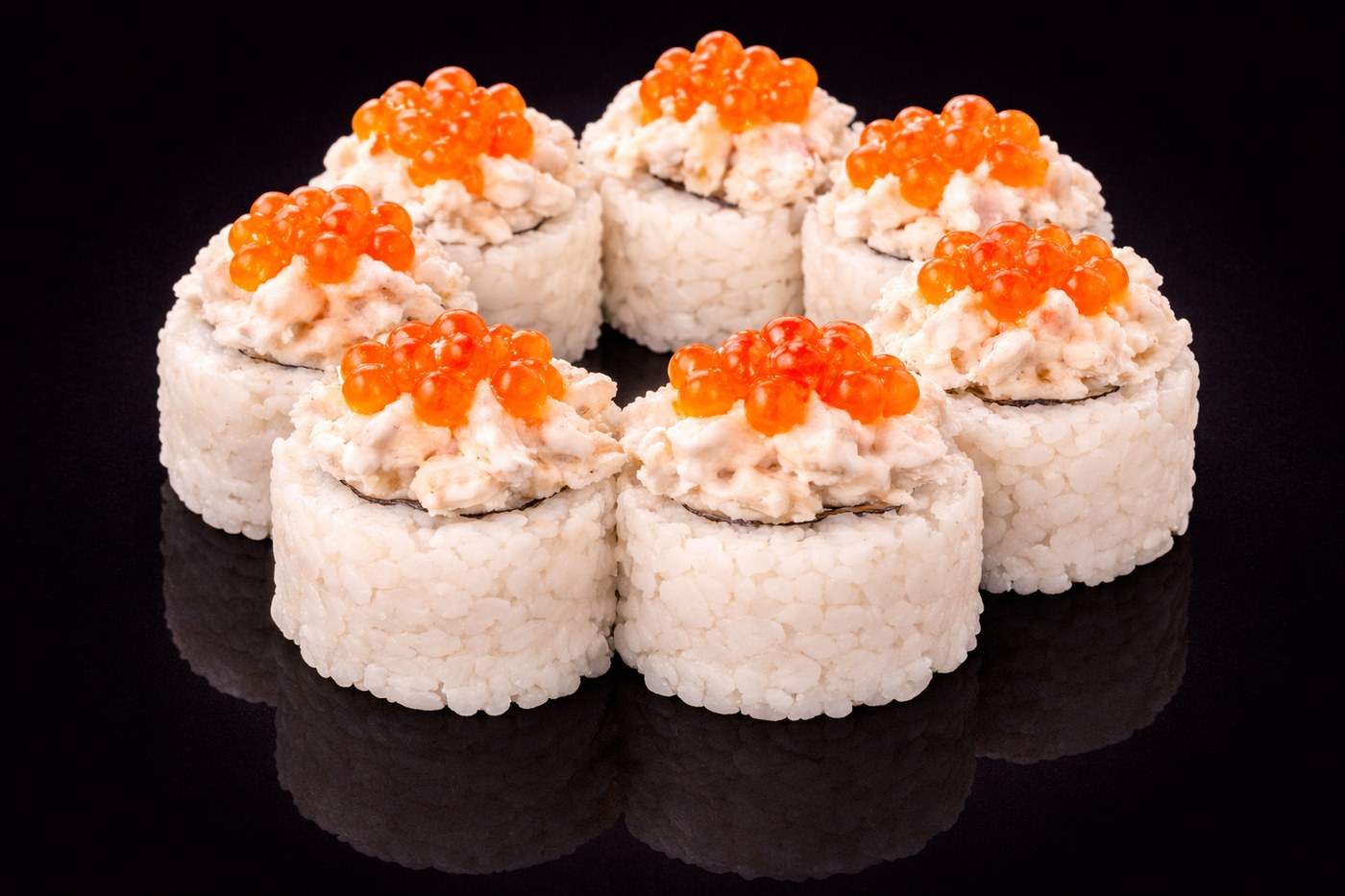 Ролл Кани Икура маки