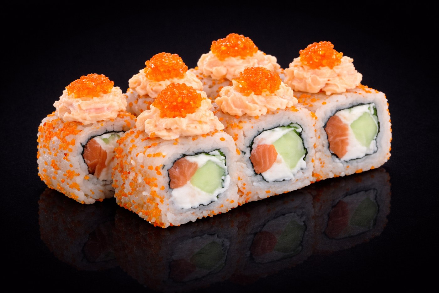 Ролл Кани тобико маки