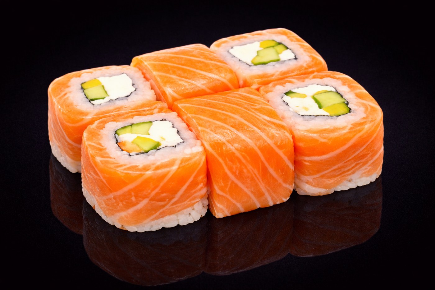 Ролл Филадельфия маки